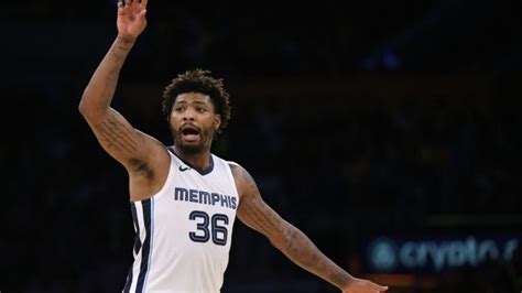 Marcus Smart hits 8 of Grizzlies’ 23 3-pointers in 127-113 victory over slumping Lakers